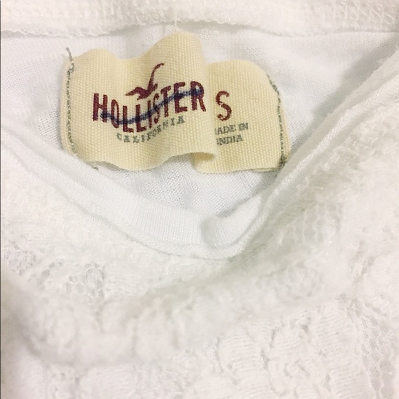 Hollister Long Sleeve Laced White Top. - Picture 4 of 4